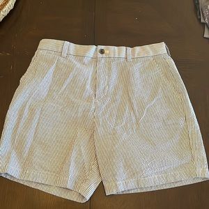 Brooks Brothers boys size 18 shorts